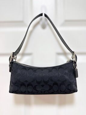 Coach Hamptons East West Baguette Black Signature Jacquard Y2K Vintage